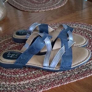 b.o.c. Women's Navy and Tan Sandals